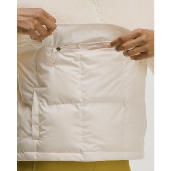 Fabletics Nelly Mixed Media Half Zip Puffer Sherpa Jacket Size Medium NWOT Ivory - Picture 5 of 14